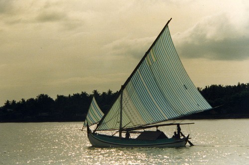 Traditional sailing boat - still seen in the waterways of the third world © SW
